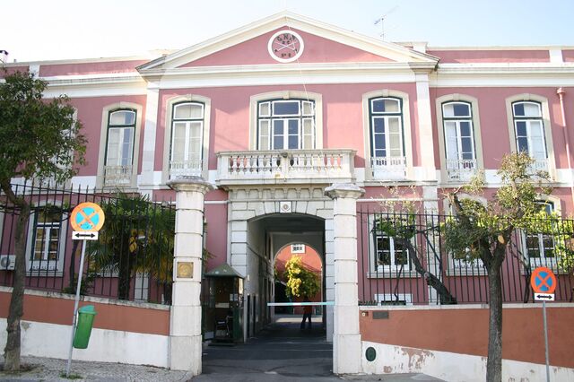 Estado investe 65 milhões para  transformar quartel em habitação