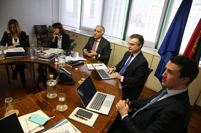 CMVM lança simulador para empresas que querem entrar em bolsa