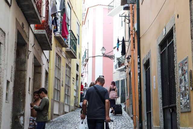 Governo quer tornar temporárias licenças do alojamento local