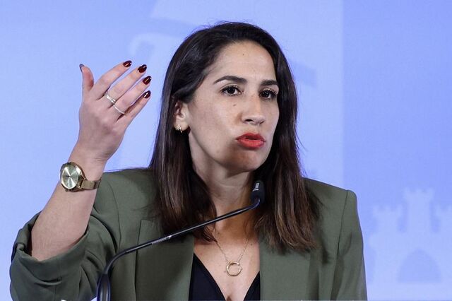Ex-ministra diz que problema dos jovens reside na habitação e salários
