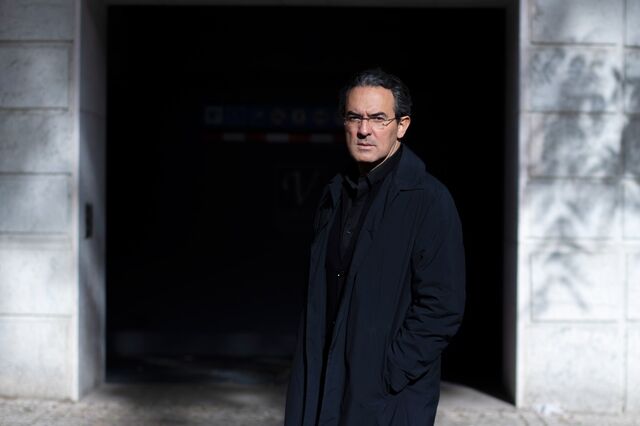 Juan Gabriel Vásquez: Uma literatura forte é como um partido da oposição