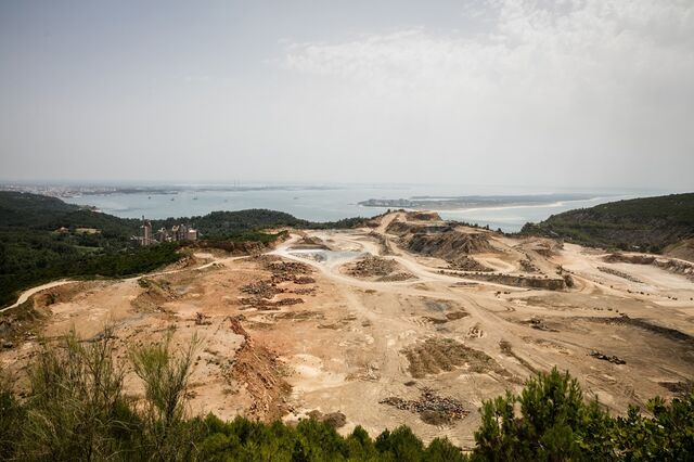 Secil avança com plano para ampliar área das pedreiras da Arrábida