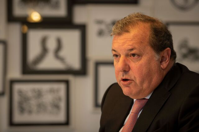 Máquinas, quiosques e centros de triagem. Depósito de embalagens no 'sprint' final