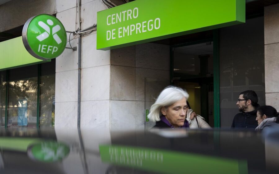 IEFP, centro de emprego, trabalho, pessoas