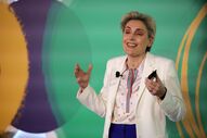 Cláudia Azevedo