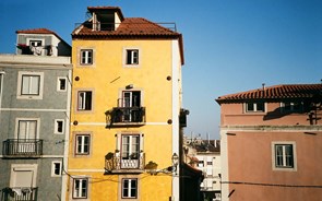 Preços da habitação são o fator que mais fragiliza Portugal, diz OCDE