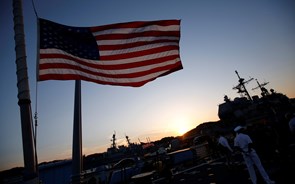 Exército chinês diz ter expulsado navio dos EUA no mar do Sul da China