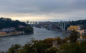 Assembleia Municipal do Porto aprova aumento da Taxa Turística para três euros