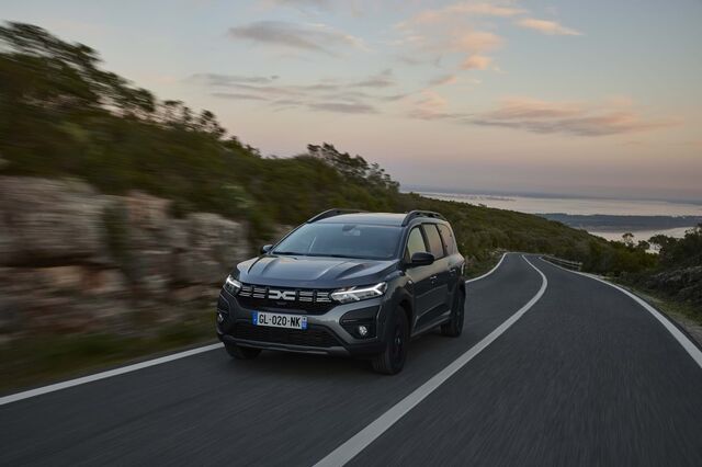 Dacia Jogger Hybrid 140 Extreme. Híbrido familiar para todas as bolsas