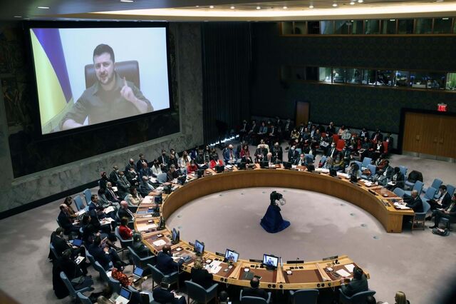 Kiev pede reunião urgente da ONU para travar 'chantagem nuclear' russa