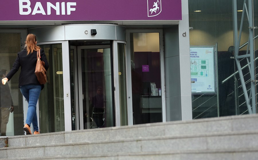 O Banif foi alvo de uma medida da resolução em 2015. O Santander Totta comprou parte da antiga instituição financeira por 150 milhões de euros.