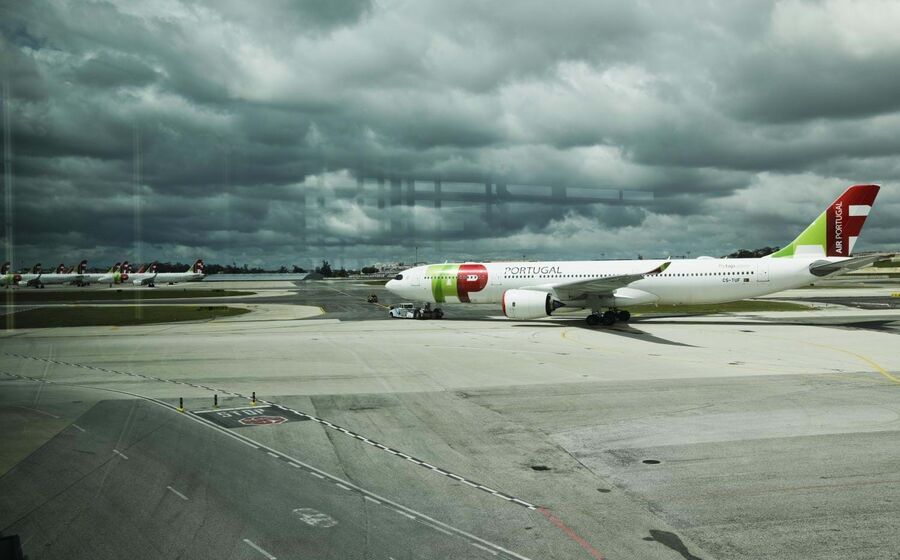 tap avião aviação aeroporto lisboa