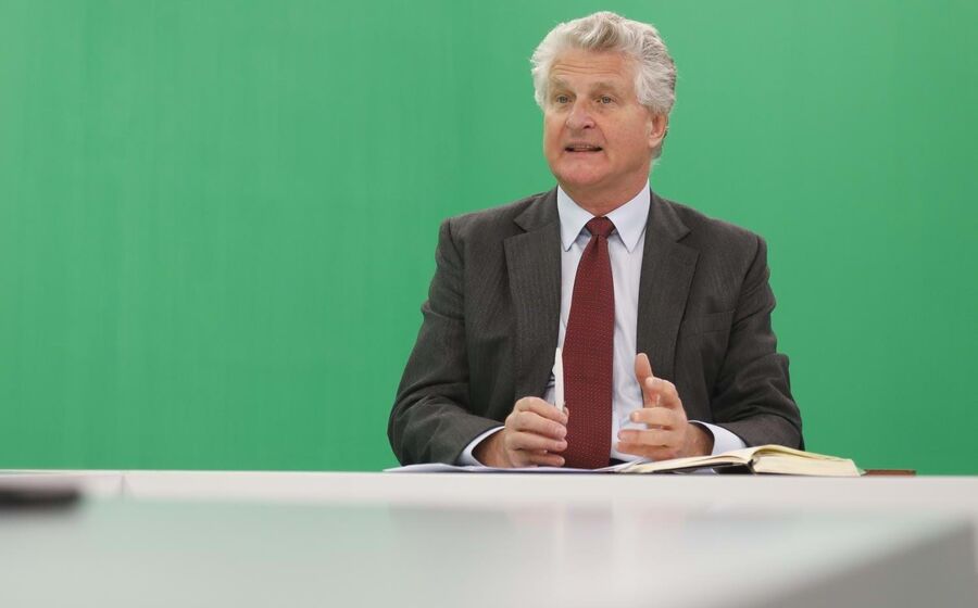 Guy Villax Presidente do Health Cluster Portugal