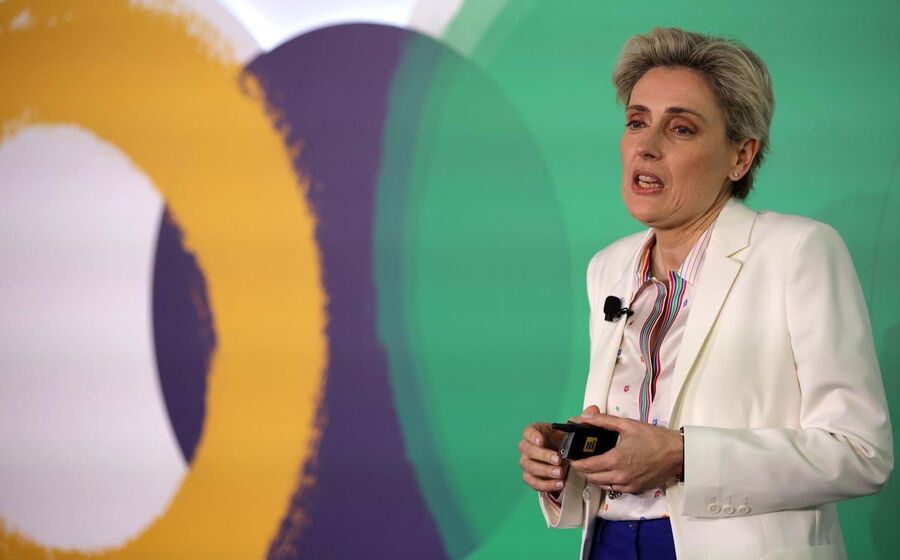 Cláudia Azevedo