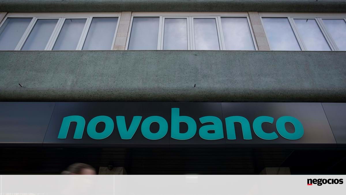 Novo Banco issues 500 million euros of subordinated debt.  Pays 9.875% interest – bond