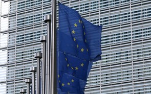 Mais de uma dezena de países da UE acima dos 3% de défice em 2022