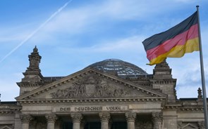 Governo alemão anuncia aumento 'considerável' do salário mínimo