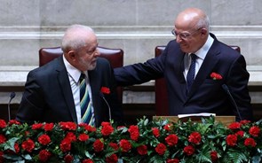 Santos Silva caracteriza Lula da Silva como um estadista e defensor da democracia