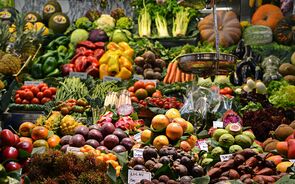 compras consumo supermercado comida alimentos fruta legumes