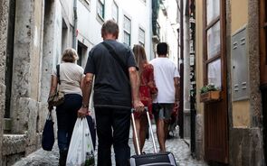 Alojamento local, turismo, turistas