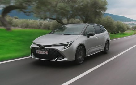 Toyota Corolla. Mais potência menos emissões mais garantia