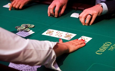 Casinos com sol  de inverno e a 12% da festa da vida sem covid