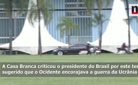 O ministro dos Negócios Estrangeiros do Brasil reage às criticas a Lula