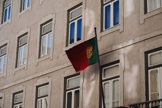 Dois terços dos portugueses querem eleições antecipadas