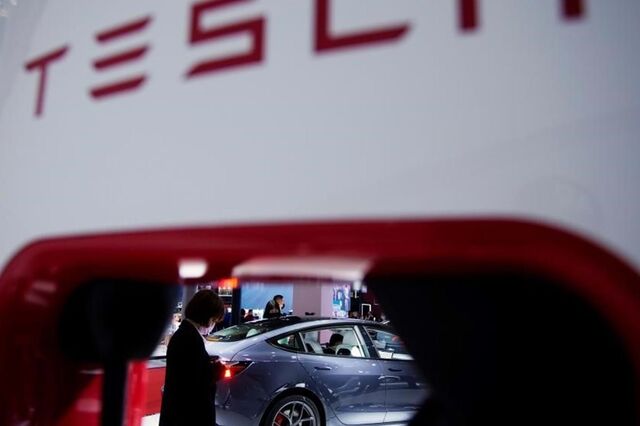 Funcionários da Tesla acedem a vídeos gravados pelas câmaras dos veículos