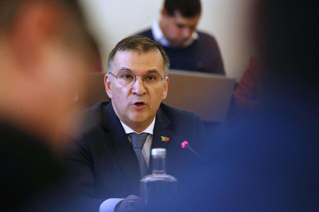 Manuel Beja foi informado por telefone que ia ser demitido. E horas antes do anúncio oficial