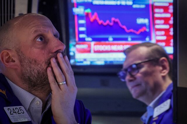 Corrida a liquidez escassa agrava risco de financiamento
