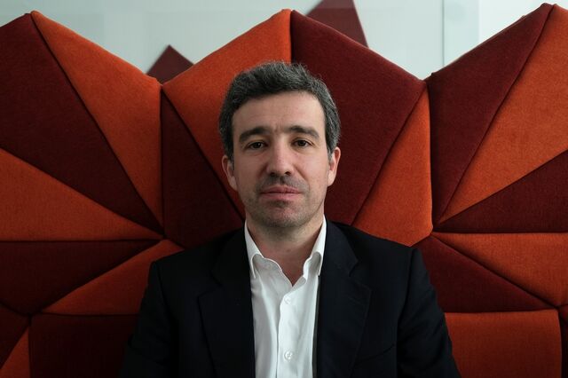 Unilabs investe oito milhões e cria mais 100 empregos no Porto