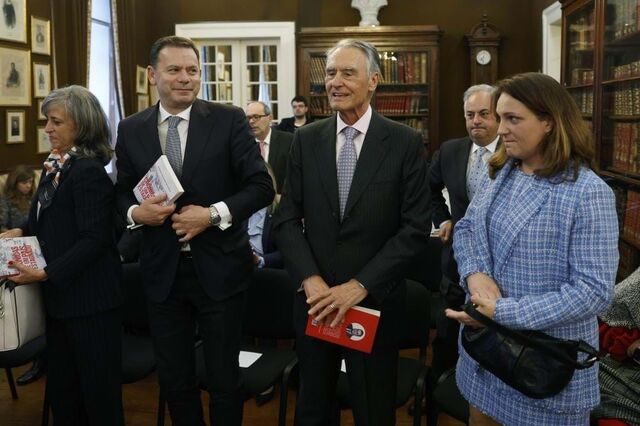 Cavaco: 'Situação política muito perigosa' deteriorou-se 'muito mais' do que pensava 