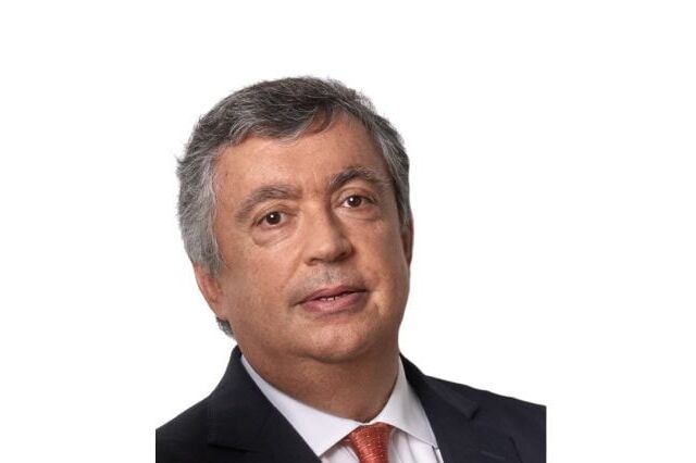 José António Nogueira de Brito substitui Isabel Barros na presidência da APED