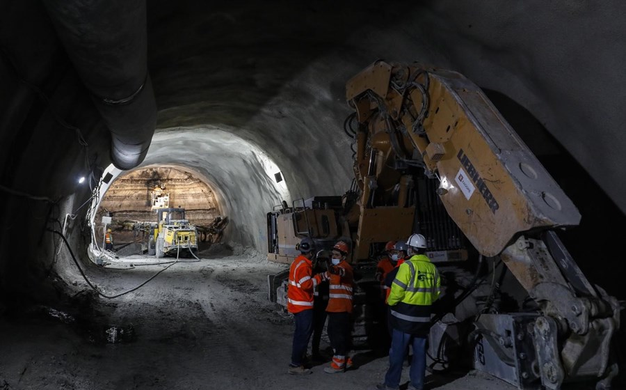O contrato para os acabamentos e sistemas da futura linha circular do Metro de Lisboa foi adjudicado.