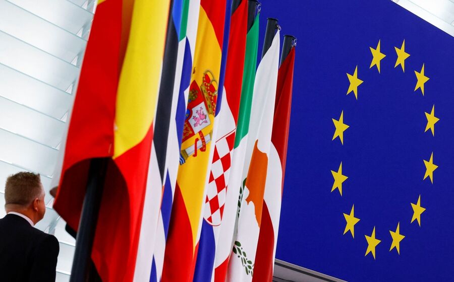 Europa, União Europeia, UE, bandeiras, Parlamento Europeu