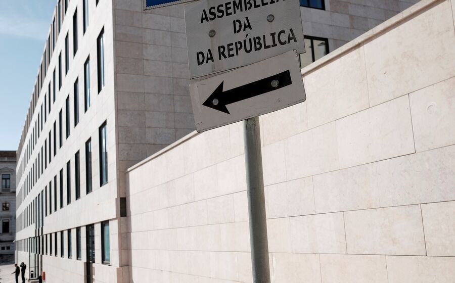 assembleia da república AR parlamento
