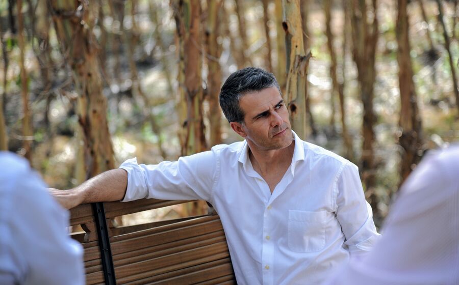 Gonçalo Almeida Simões, Biond