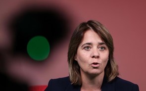 Catarina Martins : Estado do SNS deve-se a um 'plano de esvaziamento' em curso