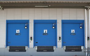 ativos comerciais industriais, garagens