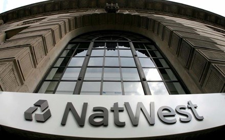 NatWest: Estado vende 1,5 mil milhões em ações e empurra banco para privatização