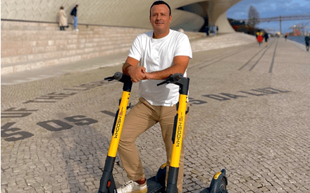 Trotinetes da Whoosh a caminho dos concelhos vizinhos de Lisboa