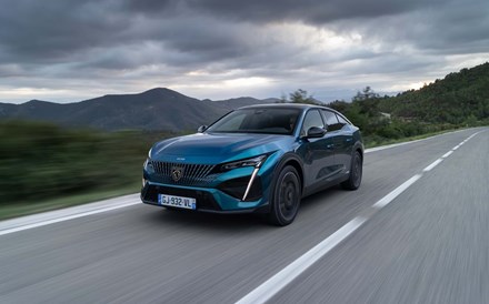 Fotogaleria: Peugeot. ‘Plug-in’ mais barato na gama 408