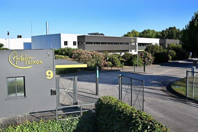 Gigante francesa Autajon compra gráfica na Amadora