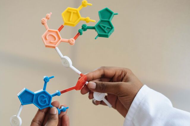 Empresas de químicos mundiais assinam acordo de I&D para processamento de resíduos plásticos