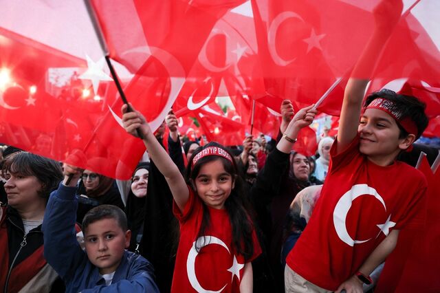 Presidenciais na Turquia renhidas até ao fim
