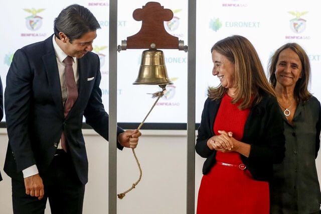 Benfica emite 50 milhões em dívida junto de 6.048 investidores. Procura é 2,42 vezes superior