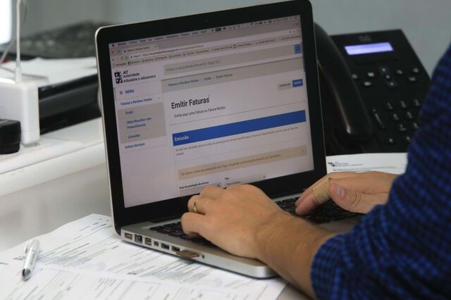 E-fatura com dificuldade de acesso no último dia para validar faturas