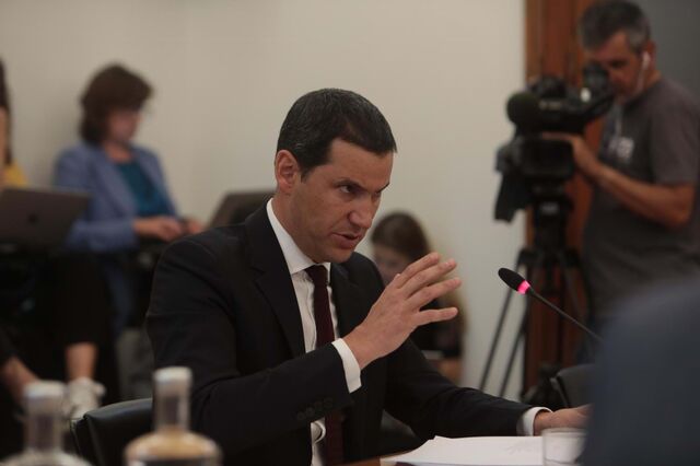 Galamba recusa pedido para revelar à CPI mensagens com ex-adjunto. 'É abusivo'
