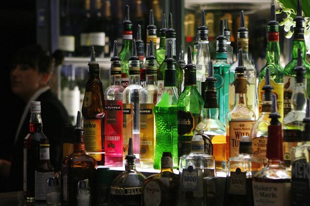OE 2025: Indústria de bebidas espirituosas aplaude congelamento do IABA